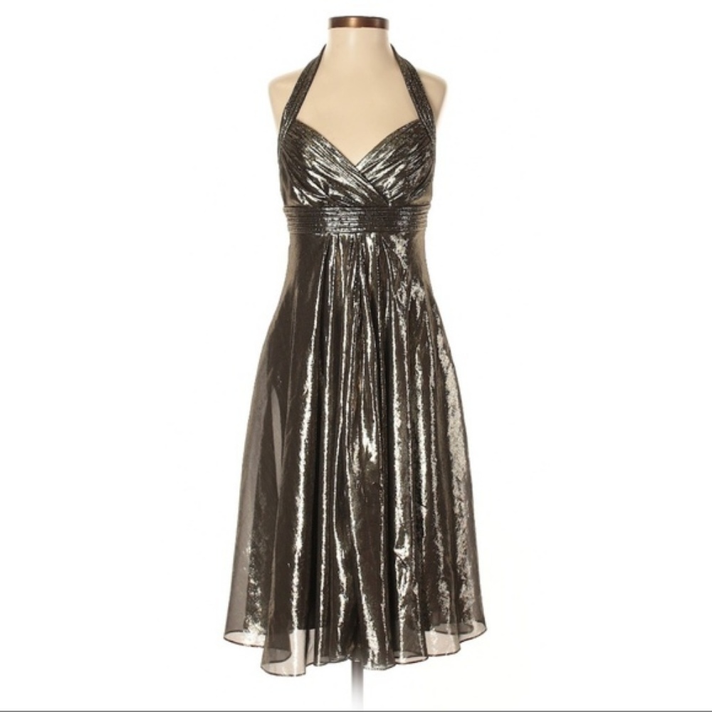 Stunning & Elegant Badgley Mischka Gold Metallic Silk Halter Dress - Size 0